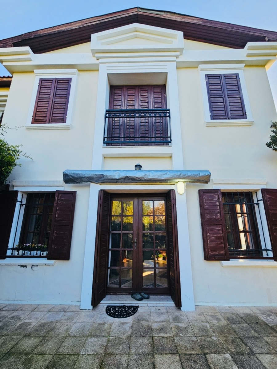 Alacati Village Villa for Sale