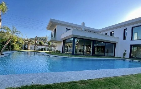 Cesme - Marmurbaba Villa for Sale
