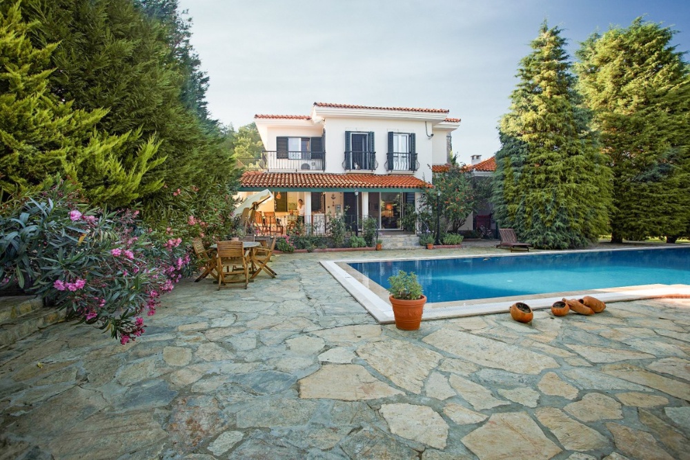 Custom Built Farmhouse in Urla for Sale